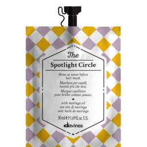 THE SPOTLIGHT CIRCLE MASK