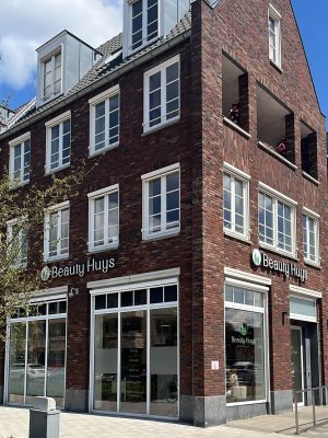 2a353b1b-e42e-44dc-b5e8-28f88d232d0e